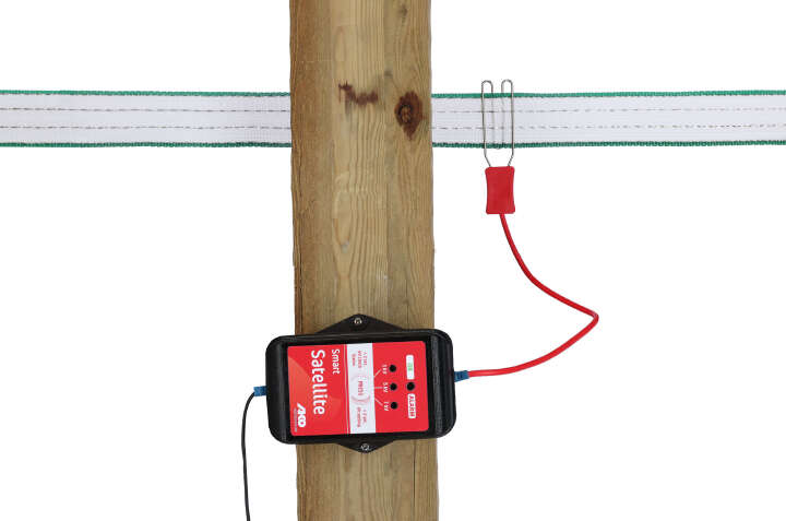 AKO Smart Satellite Zaun- und Batterieprüfer